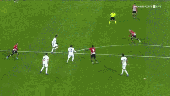 [中超]于汉超救主陈晋一绝杀 申花3-2浙江不败领跑