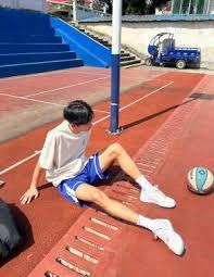 国产大魔王！韩旭轰生涯新高30+15，却遗憾遭超远压哨绝杀